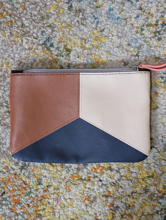 ipsy Handbags - IPSY Faux Leather Makeup Bag